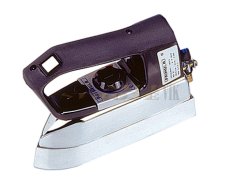 Žehlička STC 1200